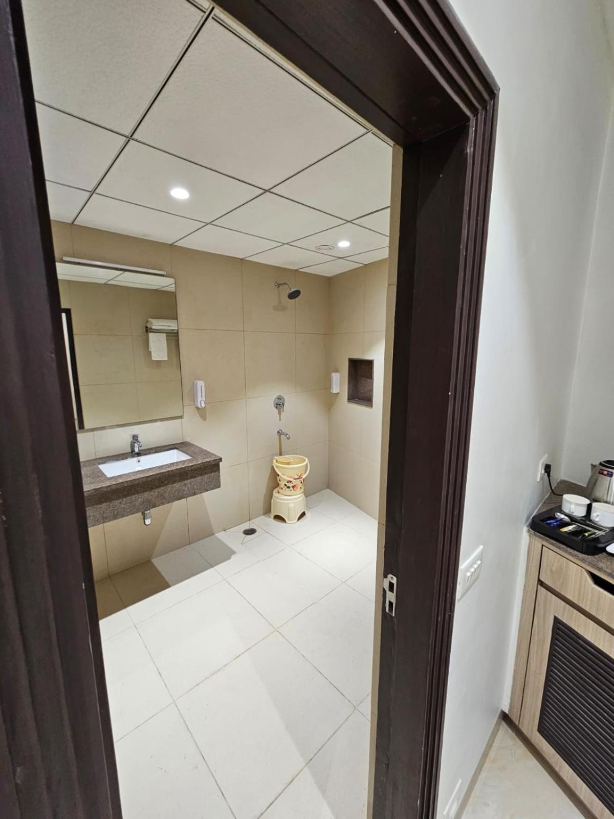 Hotel Bagla Atithi Banaras 瓦拉纳西 外观 照片