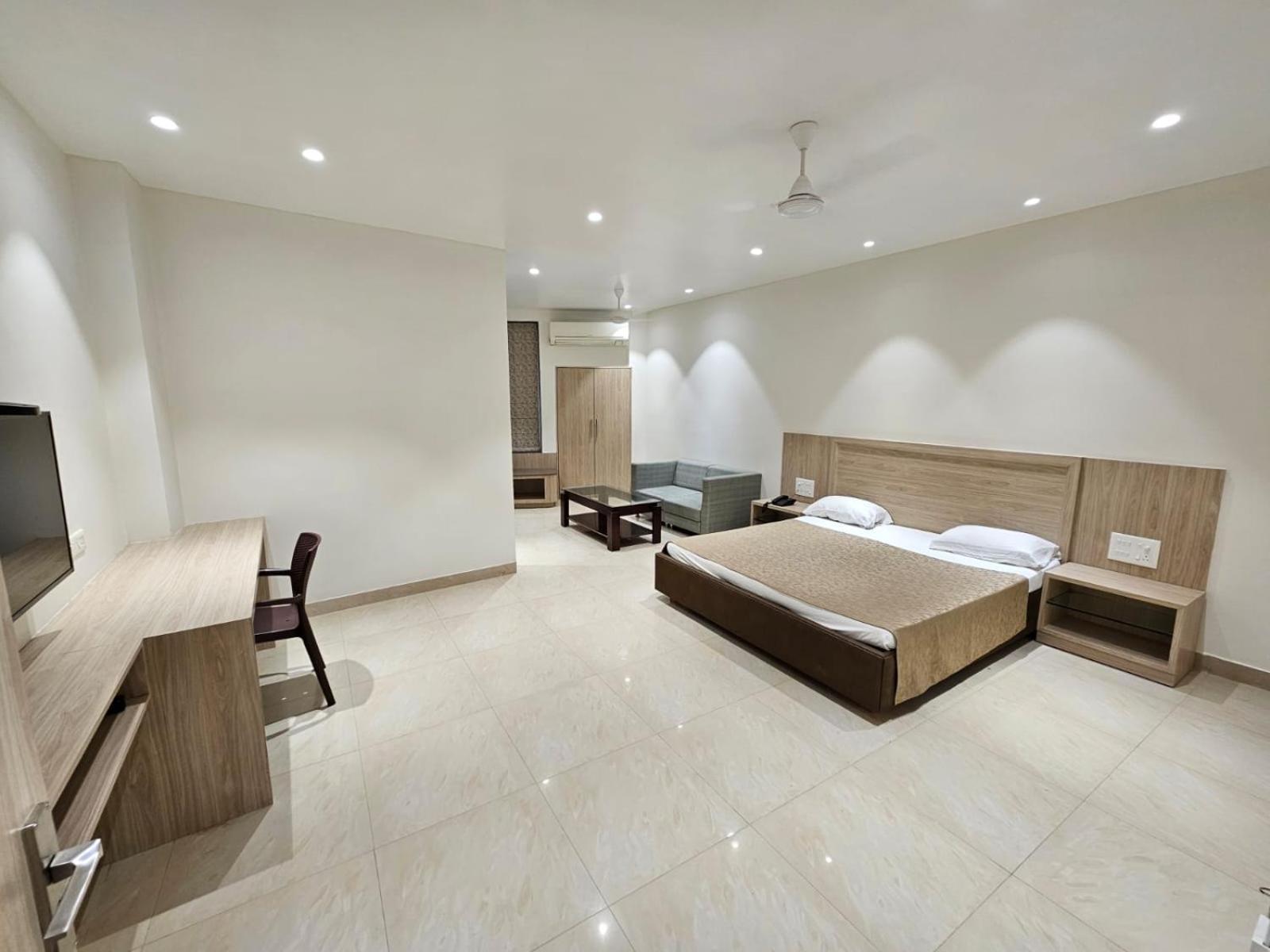 Hotel Bagla Atithi Banaras 瓦拉纳西 外观 照片