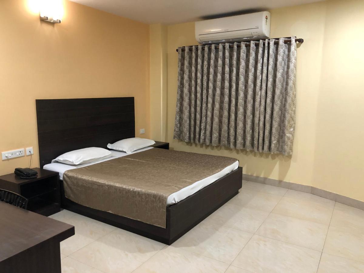 Hotel Bagla Atithi Banaras 瓦拉纳西 外观 照片
